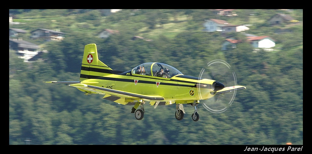 Armée Suisse - Page 6 Pilatus-pc-9-swis...c-405_01-1dbee6c