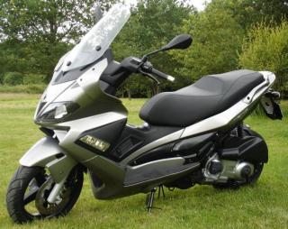 http://img24.xooimage.com/files/7/9/5/nexus_gris_2008-40e5ed.jpg