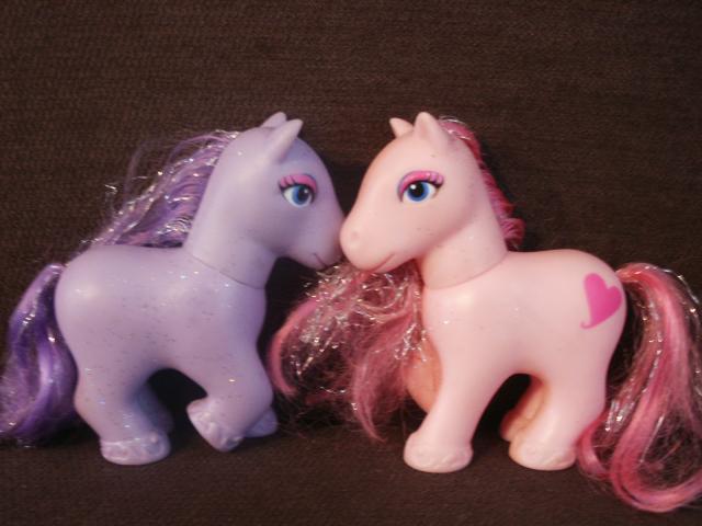 La section des poneys "non Hasbro" Filles-fack-037-10ce211