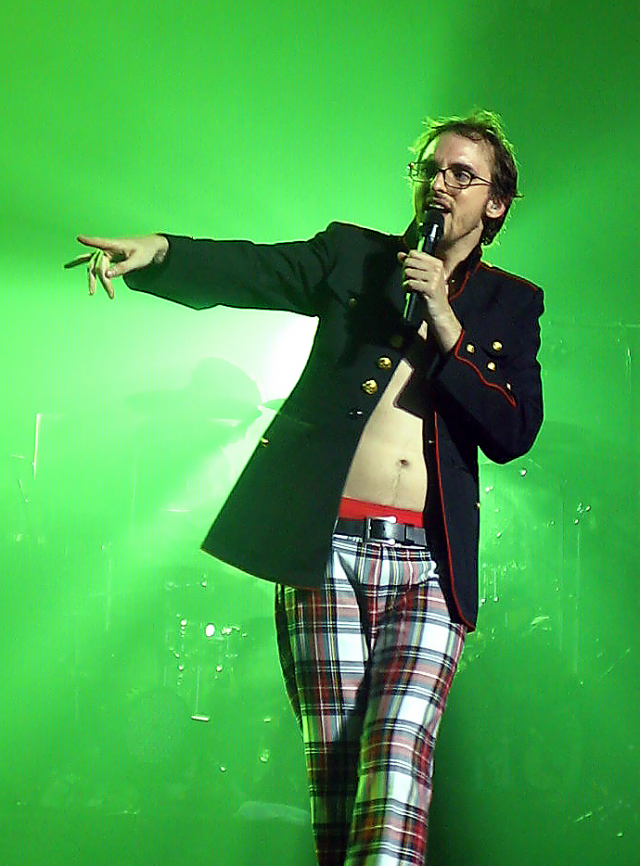 Image: 408caen100608quetal-4142e4.png